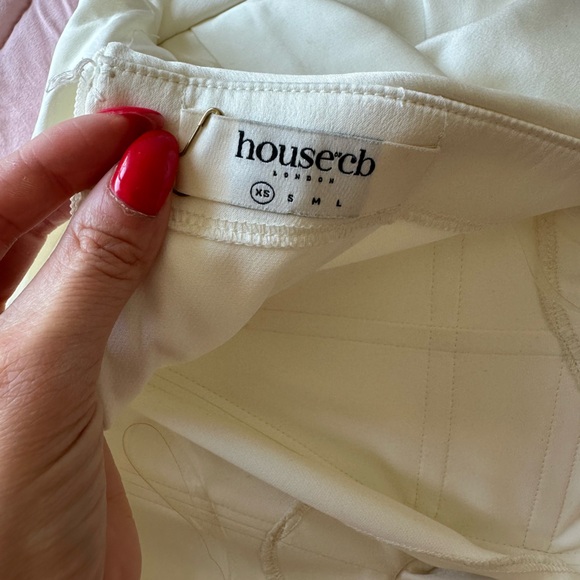 Beautiful HOUSE OF CB-DRESS- EMANUELA - Picture 4 of 7